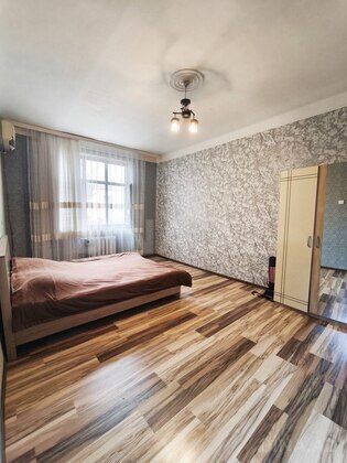 3 otaqlı Köhnə tikili, Yasamal r., Bakı