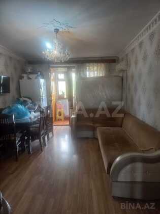 2 otaqlı Köhnə tikili, Neftçilər m., Bakı