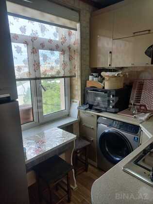 2 otaqlı Köhnə tikili, Neftçilər m., Bakı