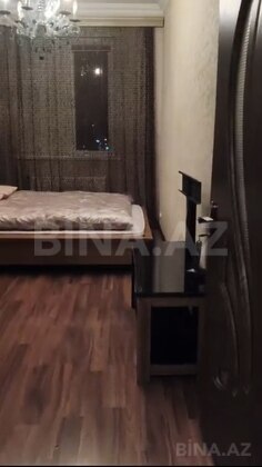 2 otaqlı Köhnə tikili, 20 Yanvar m., Bakı