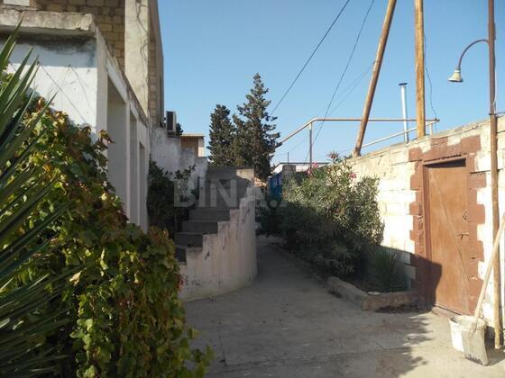 Torpaq Hövsan q., Bakı