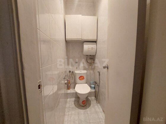 2 otaqlı Köhnə tikili, Elmlər Akademiyası m., Bakı