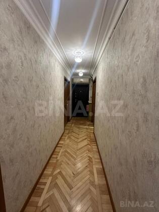 5 otaqlı Köhnə tikili, Qara Qarayev m., Bakı