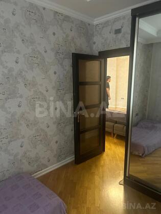 3 otaqlı Yeni tikili, İnşaatçılar m., Bakı