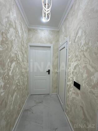 3 otaqlı Köhnə tikili, Memar Əcəmi m., Bakı