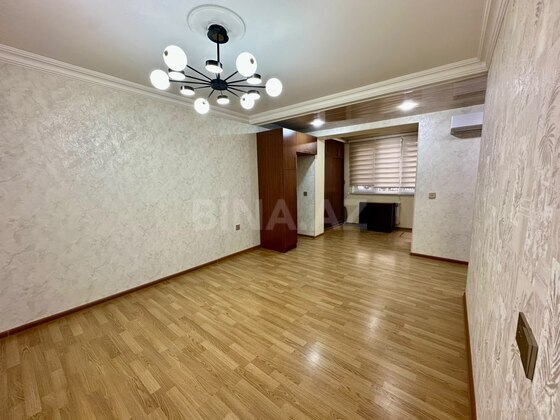 3 otaqlı Yeni tikili, Elmlər Akademiyası m., Bakı