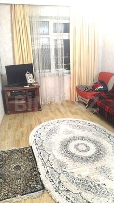 3 otaqlı Köhnə tikili, Gənclik m., Bakı