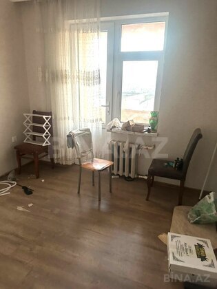 5 otaqlı Köhnə tikili, Yeni Günəşli q., Bakı