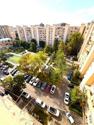 2 otaqlı Köhnə tikili, Bakıxanov q., Bakı