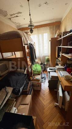 4 otaqlı Köhnə tikili, 20 Yanvar m., Bakı