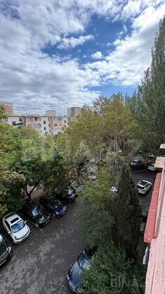4 otaqlı Köhnə tikili, 20 Yanvar m., Bakı