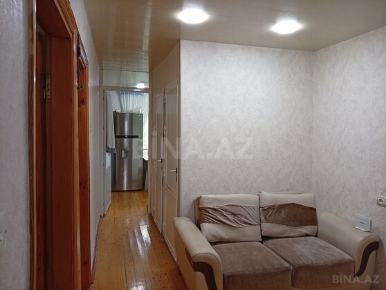 3 otaqlı Köhnə tikili, 8-ci kilometr q., Bakı