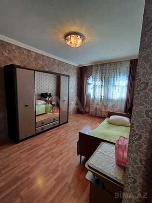 4 otaqlı Köhnə tikili, Yeni Yasamal q., Bakı