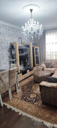3 otaqlı Köhnə tikili, Yeni Günəşli q., Bakı