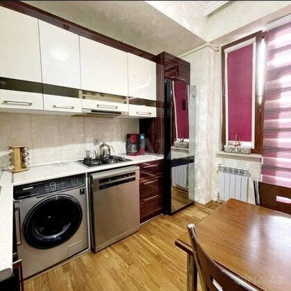 3 otaqlı Yeni tikili, Qara Qarayev m., Bakı