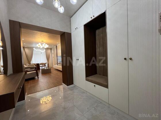 3 otaqlı Yeni tikili, 8 Noyabr m., Bakı