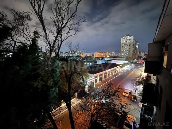 3 otaqlı Köhnə tikili, Azadlıq Prospekti m., Bakı