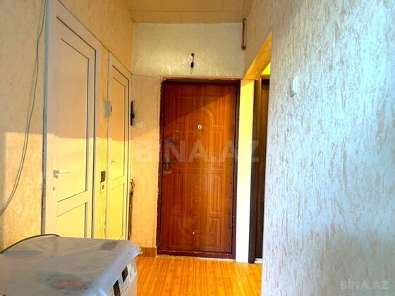 3 otaqlı Köhnə tikili, Bakıxanov q., Bakı