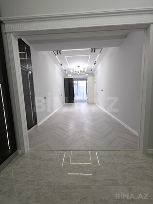 3 otaqlı Yeni tikili, Bakıxanov q., Bakı