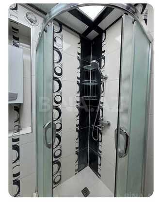 3 otaqlı Köhnə tikili, Sahil m., Bakı