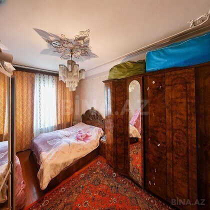 4 otaqlı Köhnə tikili, Əhmədli m., Bakı