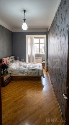 2 otaqlı Köhnə tikili, Gənclik m., Bakı
