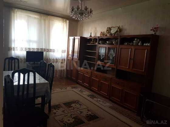 4 otaqlı Köhnə tikili, Sumqayıt