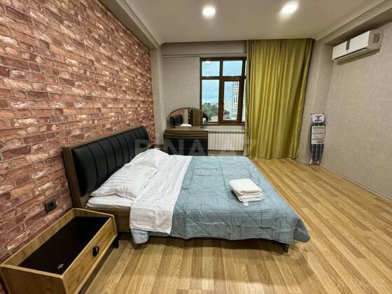 3 otaqlı Yeni tikili, Gənclik m., Bakı