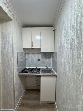 2 otaqlı Köhnə tikili, İnşaatçılar m., Bakı