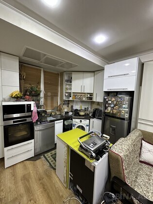 3 otaqlı Yeni tikili, İnşaatçılar m., Bakı