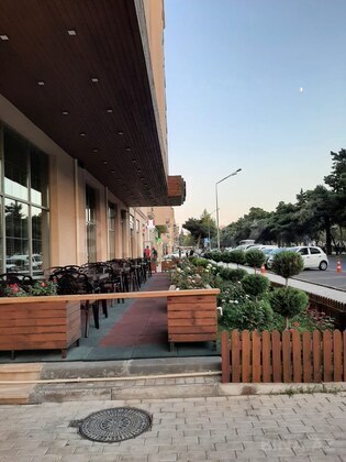 2 otaqlı Yeni tikili, Bakıxanov q., Bakı