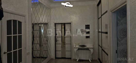 3 otaqlı Yeni tikili, Azadlıq Prospekti m., Bakı