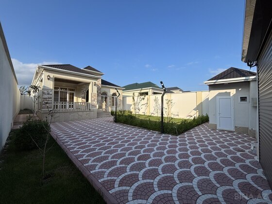 4 otaqlı Həyət evi/Bağ evi, Buzovna q., Bakı