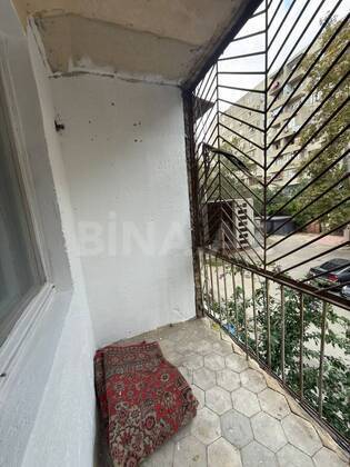2 otaqlı Köhnə tikili, Azadlıq Prospekti m., Bakı