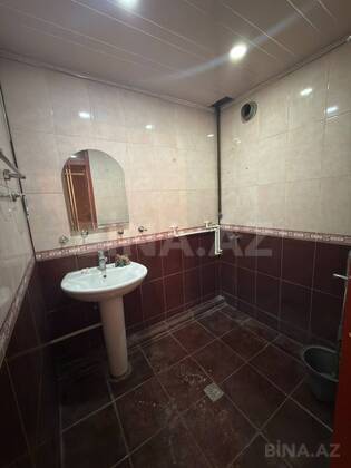2 otaqlı Köhnə tikili, Azadlıq Prospekti m., Bakı