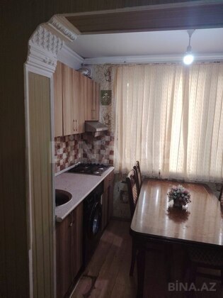 2 otaqlı Köhnə tikili, Neftçilər m., Bakı