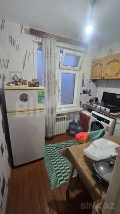 1 otaqlı Köhnə tikili, Neftçilər m., Bakı