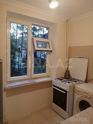1 otaqlı Köhnə tikili, Bakıxanov q., Bakı