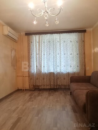 1 otaqlı Köhnə tikili, Bakıxanov q., Bakı