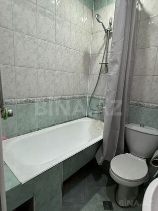 2 otaqlı Köhnə tikili, Memar Əcəmi m., Bakı