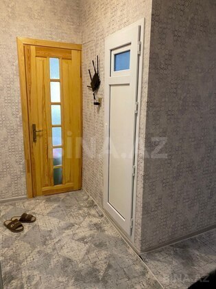 3 otaqlı Köhnə tikili, Yeni Günəşli q., Bakı