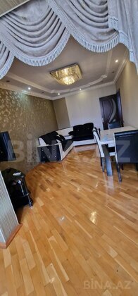 2 otaqlı Köhnə tikili, 7-ci mikrorayon q., Bakı