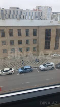 3 otaqlı Yeni tikili, Şah İsmayıl Xətai m., Bakı