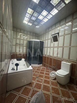 8 otaqlı Həyət evi/Bağ evi, Nəsimi m., Bakı