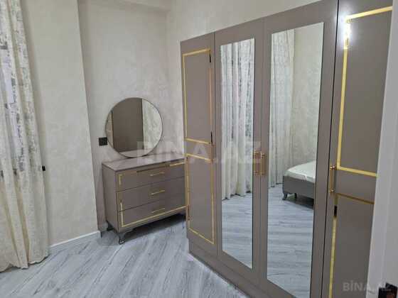 3 otaqlı Yeni tikili, Neftçilər m., Bakı