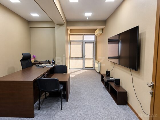 4 otaqlı Ofis, Elmlər Akademiyası m., Bakı