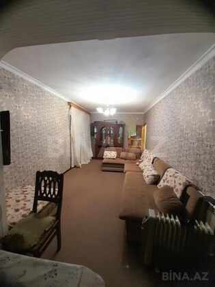 2 otaqlı Köhnə tikili, Neftçilər m., Bakı