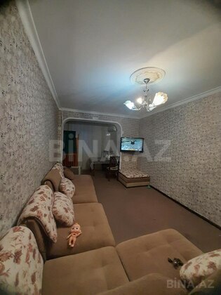 2 otaqlı Köhnə tikili, Neftçilər m., Bakı