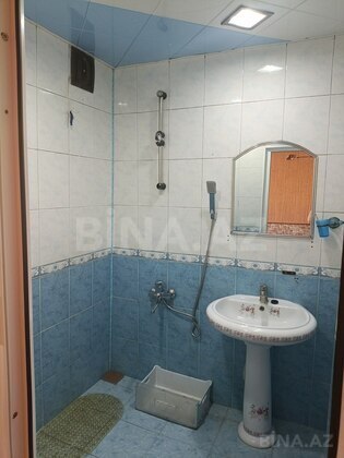 3 otaqlı Köhnə tikili, Həzi Aslanov q., Bakı
