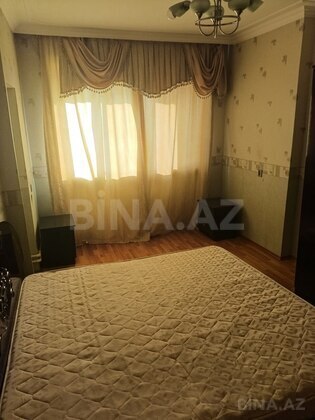 3 otaqlı Köhnə tikili, Həzi Aslanov q., Bakı